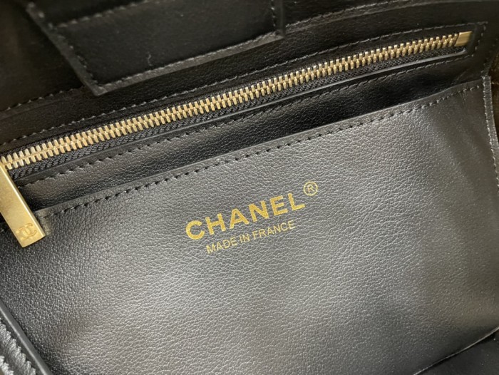 Handbag  Chanel   AS3452 size  21*26*13 cm