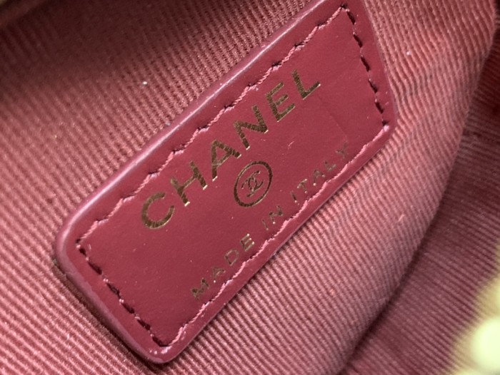  Handbag  Chanel  size  8*8.5*5.5* cm