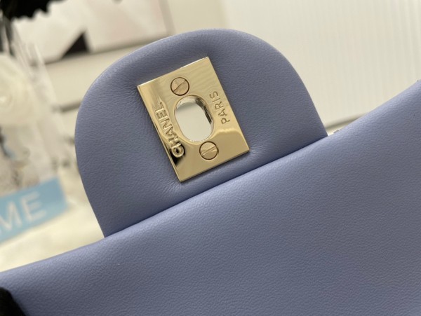 Handbag  Chanel 01116  size  20 cm