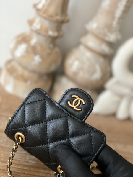  Handbag  Chanel 81227  size  11 cm