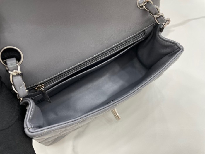 Handbag  Chanel  01116  size  20 cm