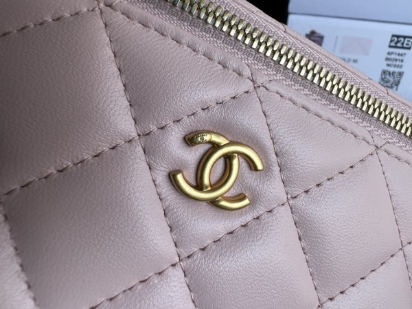 CHANEL Sheepskin Box Bag, Shoulder Bag, Crossbody Bag Women's Light Pink AP2303-B02916-NR644 size 17*8*9.5 cm