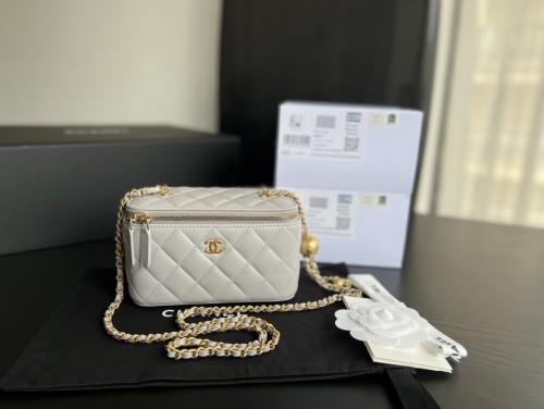 CHANEL Sheepskin Box Bag, Shoulder Bag, Crossbody Bag Regular Women's White AP2303-B02916-10601 size 16*8*10 cm