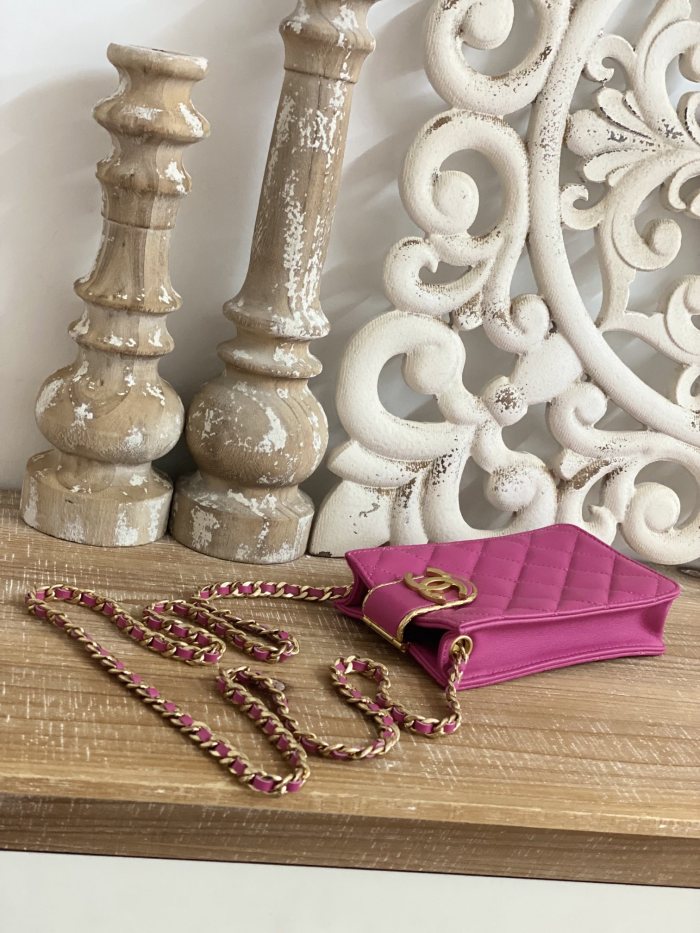 Handbag  Chanel  2981  size  18*3*10  cm