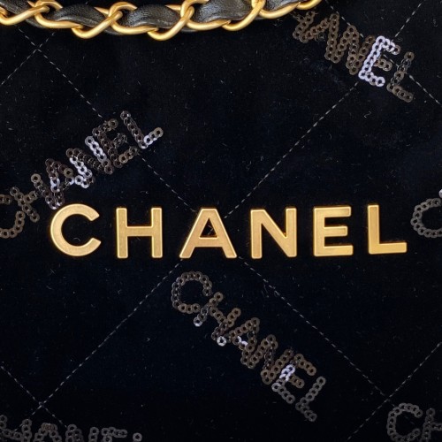 Handbag  Chanel  AS3261  size  39×42×8 cm