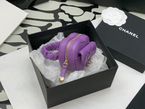  Handbag  Chanel   size  8*8.5*5.5* cm