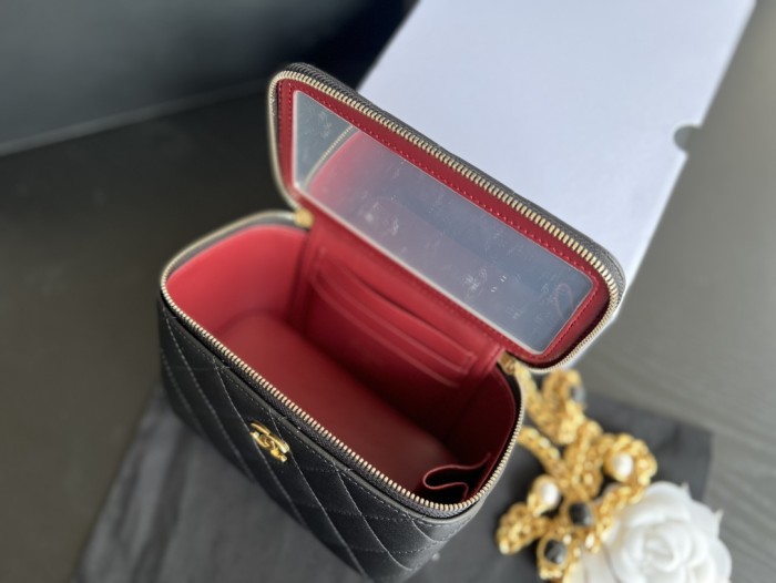 Handbag  Chanel  AP2937  size  8.5cmx11cmx7 cm