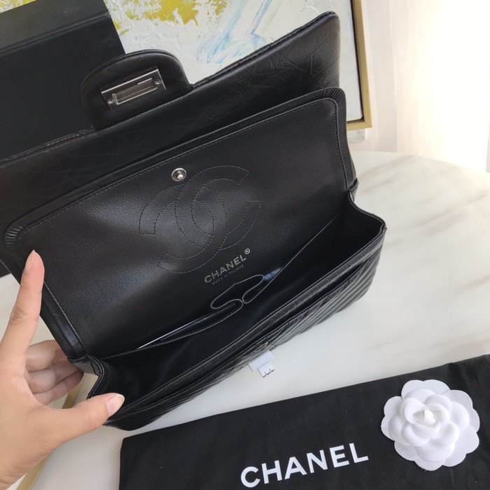 Handbag  Chanel 1112  size  25.5x16x7 cm