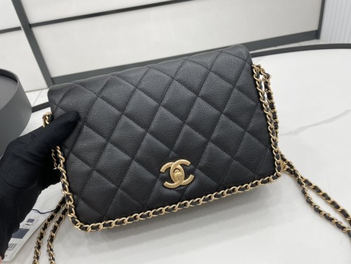 Handbag  Chanel  AS3467  size  20*23*8 cm
