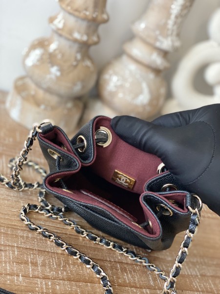 Handbag  Chanel   2913  size  12.5*10*7.5 cm