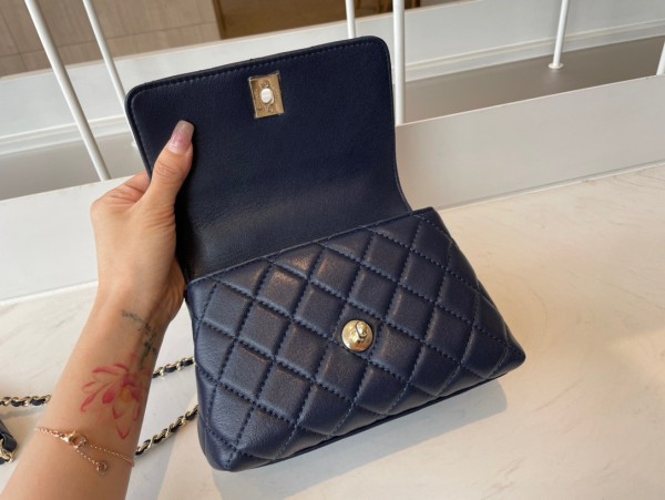 Handbag  Chanel  AS2215  