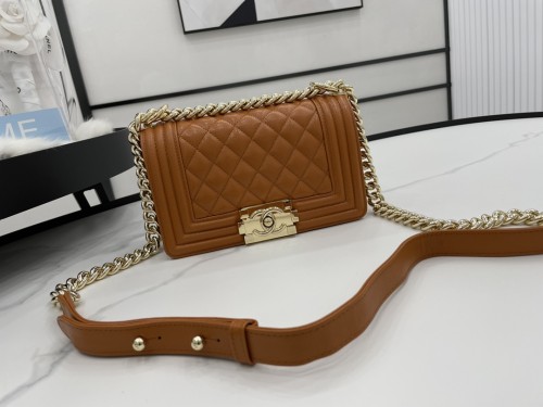 Handbag  Chanel   67085  size  25 cm
