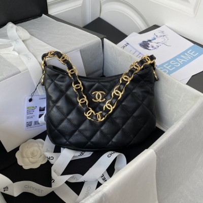  Handbag   Chanel  AS3562  size  17.5X24X6 cm