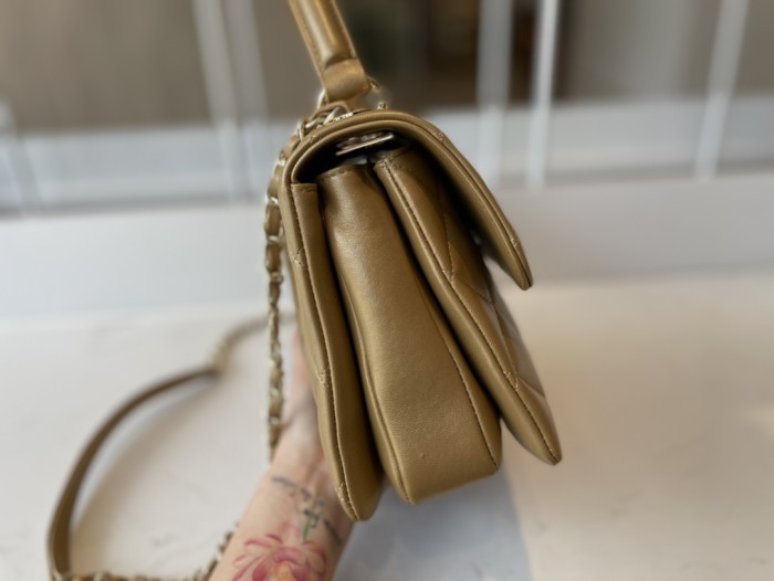 Handbag  Chanel  92236  size  25x12x17 cm