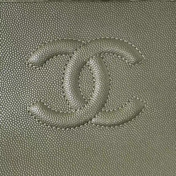 Handbag  Chanel   AS3652  size 17x20.5x6 cm