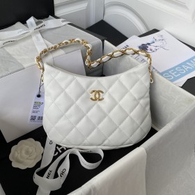  Handbag   Chanel  AS3562 size 17.5X24X6 cm