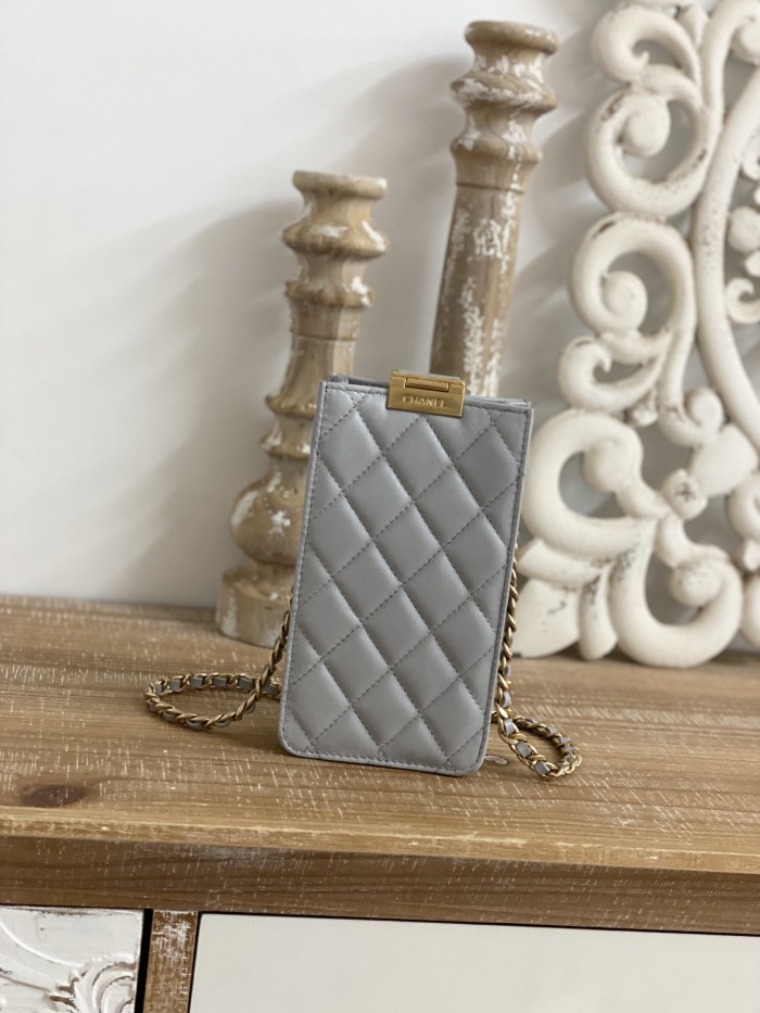 Handbag  Chanel  2981  size 18*3*10  cm