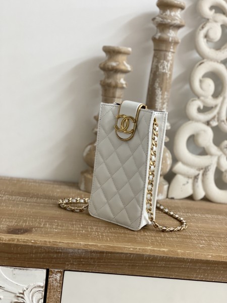 Handbag  Chanel  2981  size 18*3*10  cm