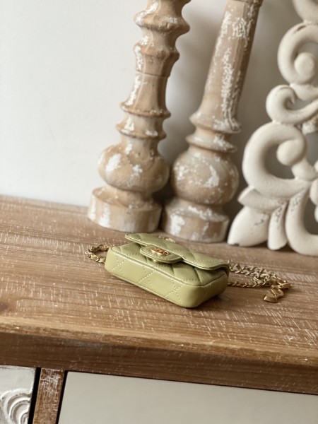 Handbag  Chanel  81227  size  11 cm