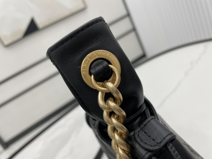 Handbag  Chanel  AS2985  size  24*22*7 cm