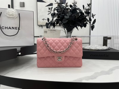 Handbag  Chanel 01112  size  25 cm