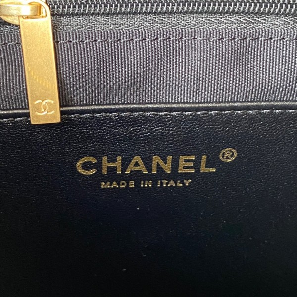 Handbag  Chanel  AS3631  size 26×30×7 cm