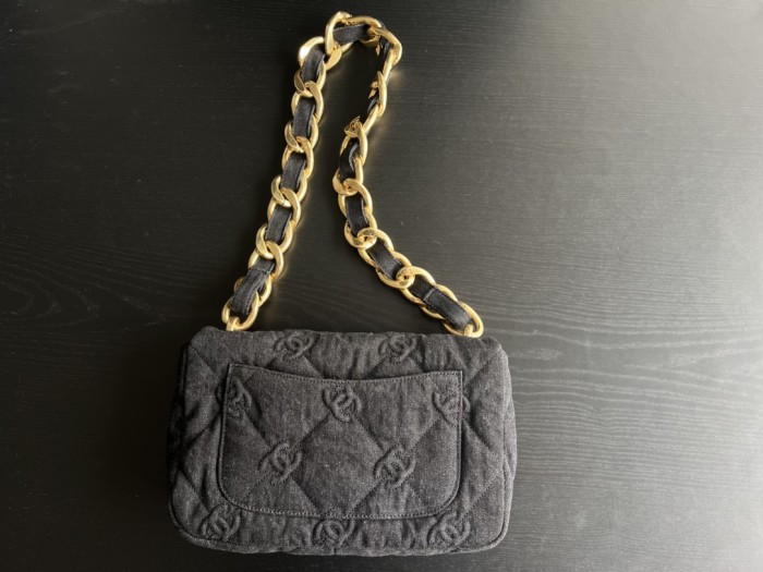  Handbag  Chanel  3216  size  23 cm 