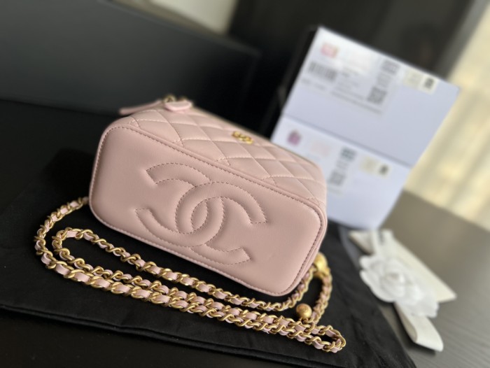 CHANEL Sheepskin Box Bag, Shoulder Bag, Crossbody Bag Women's Light Pink AP2303-B02916-NR644 size 17*8*9.5 cm