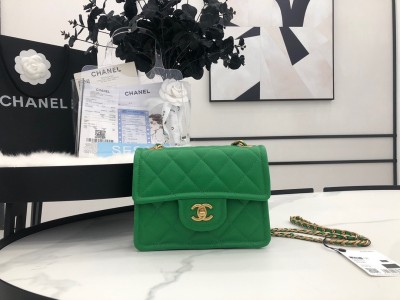 Handbag  Chanel   AS2356  size  14.5*18*8 cm