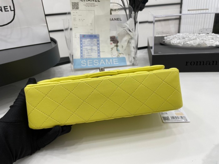 Handbag  Chanel  01112  size  25 cm