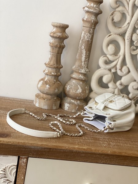 Handbag  Chanel  2913  size  12.5*10*7.5 cm