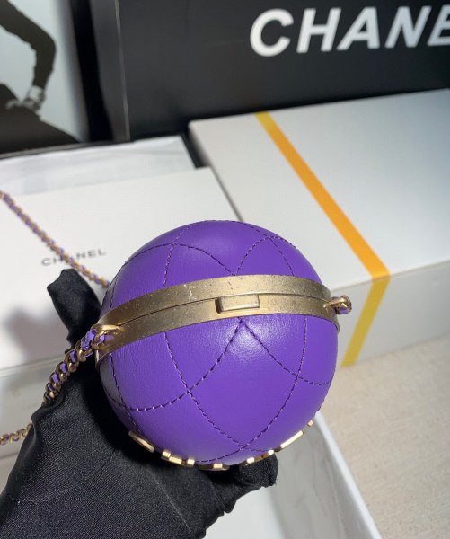 Handbag  Chanel  size 8 cm