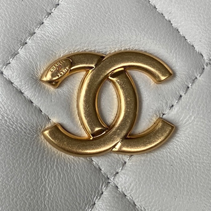 Handbag  Chanel  AS3631 size 26×30×7 cm