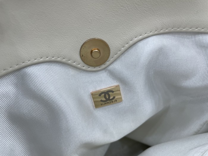 Handbag  Chanel  AS2985  size  24*22*7 cm