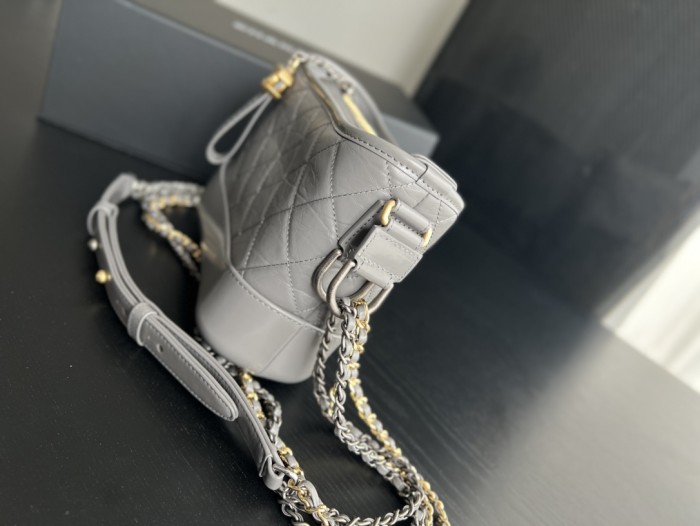  Handbag  Chanel  size 20cm15cm8 cm