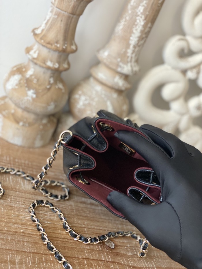 Handbag  Chanel   2913  size  12.5*10*7.5 cm