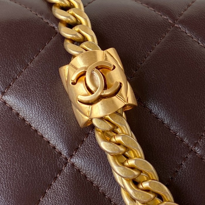 Handbag  Chanel  AS3609  size 16*25*10 cm