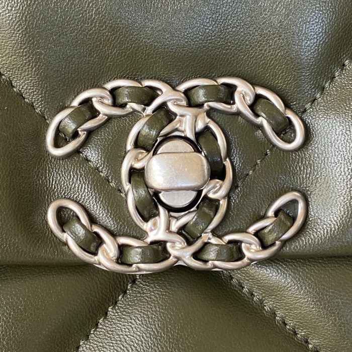 Handbag  Chanel  size  26 cm
