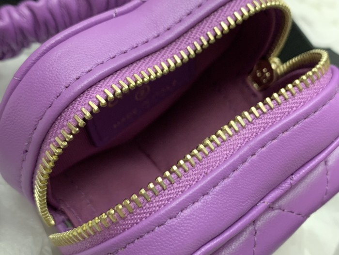  Handbag  Chanel   size  8*8.5*5.5* cm