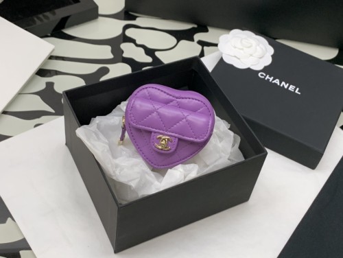  Handbag  Chanel   size  8*8.5*5.5* cm