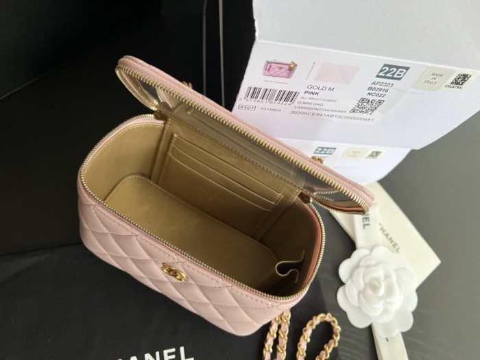 CHANEL Sheepskin Box Bag, Shoulder Bag, Crossbody Bag Women's Light Pink AP2303-B02916-NR644 size 17*8*9.5 cm