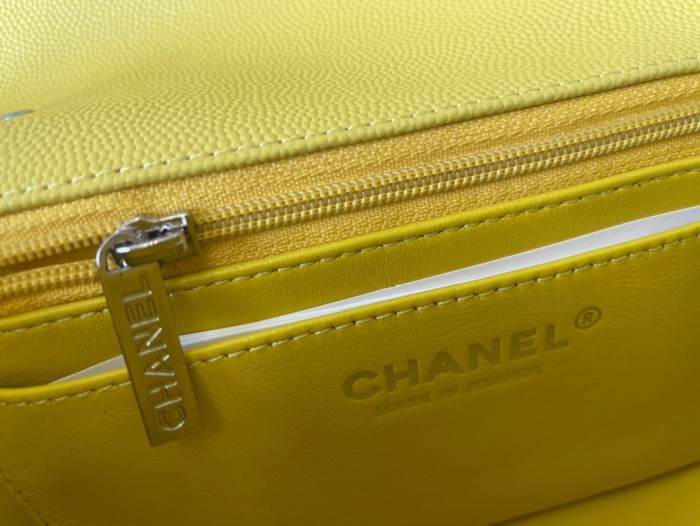 Handbag  Chanel  01116  size  20 cm