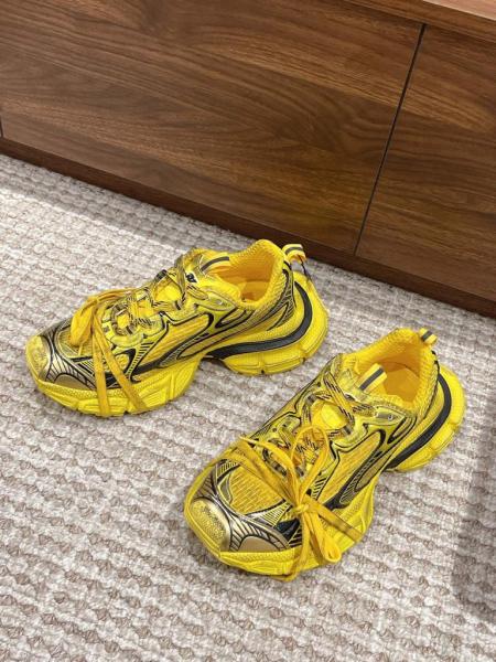 Balenciaga 3XL Yellow