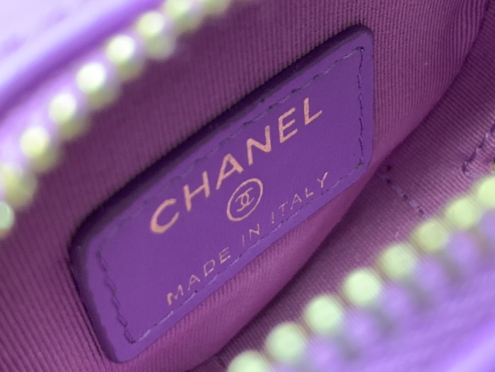  Handbag  Chanel   size  8*8.5*5.5* cm