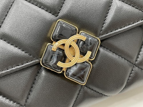 Handbag  Chanel   AS2634 size  22*7*14 cm