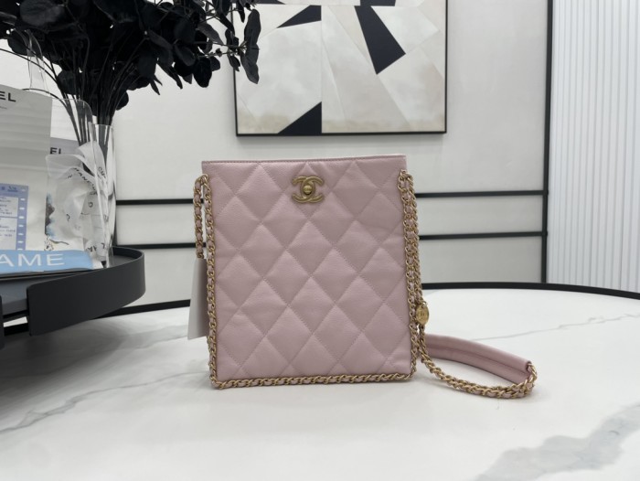 Handbag  Chanel AS3470  size  23*21*5 cm