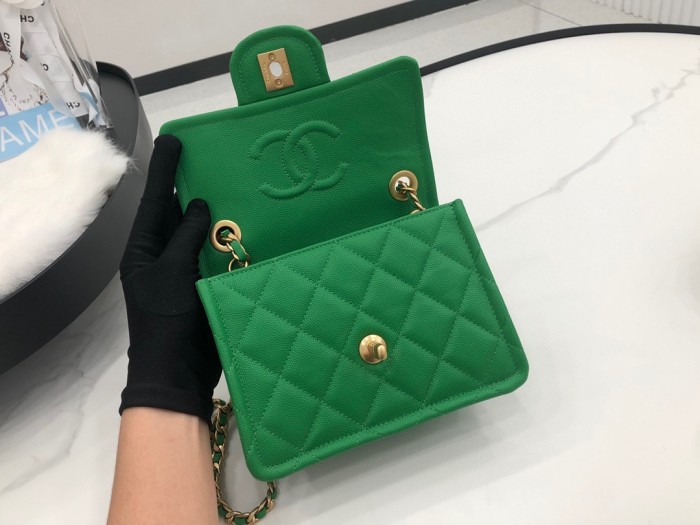 Handbag  Chanel   AS2356  size  14.5*18*8 cm