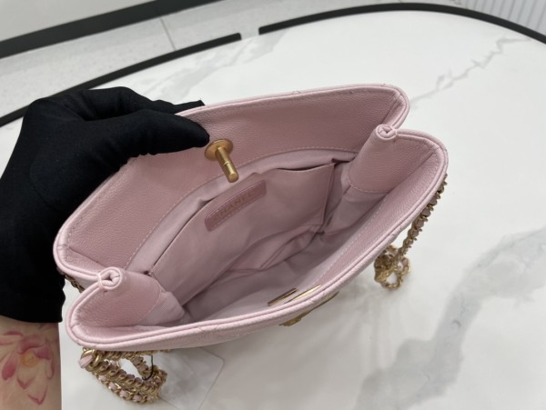 Handbag  Chanel AS3470  size  23*21*5 cm