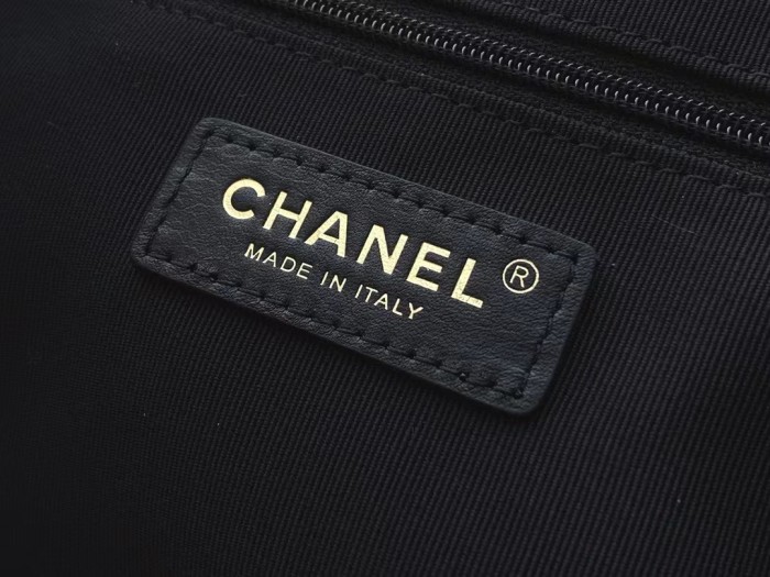 Handbag  Chanel  99150  size  25×46×28 cm