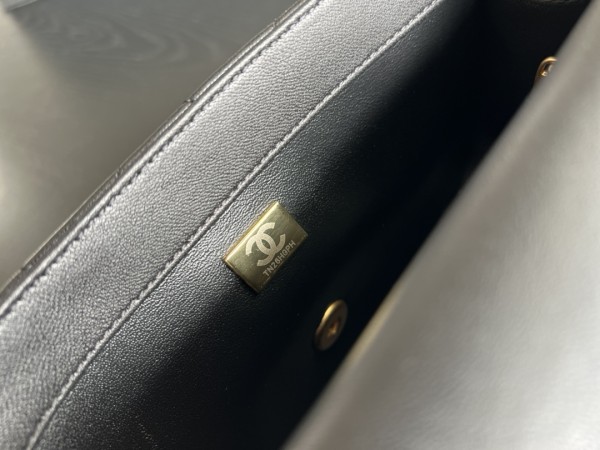 Handbag  Chanel  3457  size  20 cm 